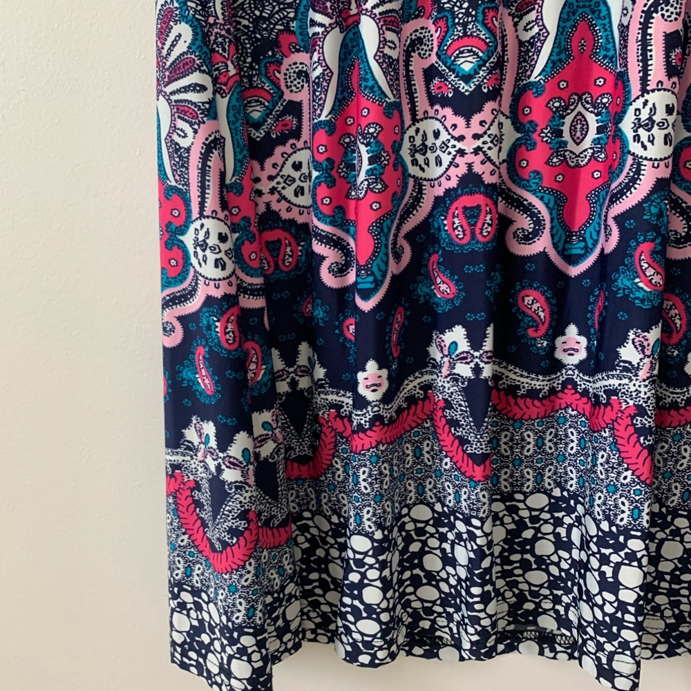Long Patterned Dress - Picture 5 of 9